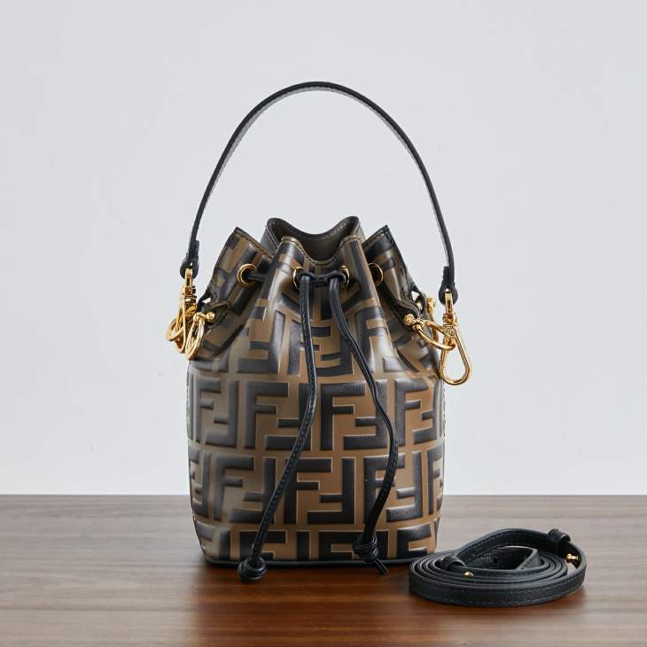 Picture of Fendi Handbags 2 _SKUfw240688952fw